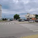 амира 3