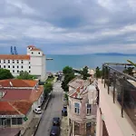 амира 3 * Balchik