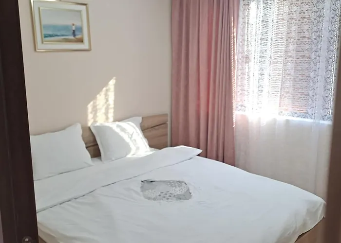 амира 3 * Balchik